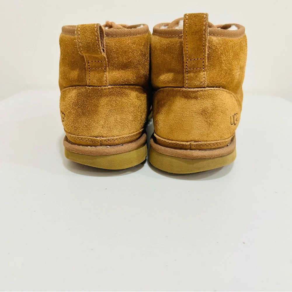 UGG Neumel Lace Up Sheepskin Chukka‎ Boots Men’s Size 12